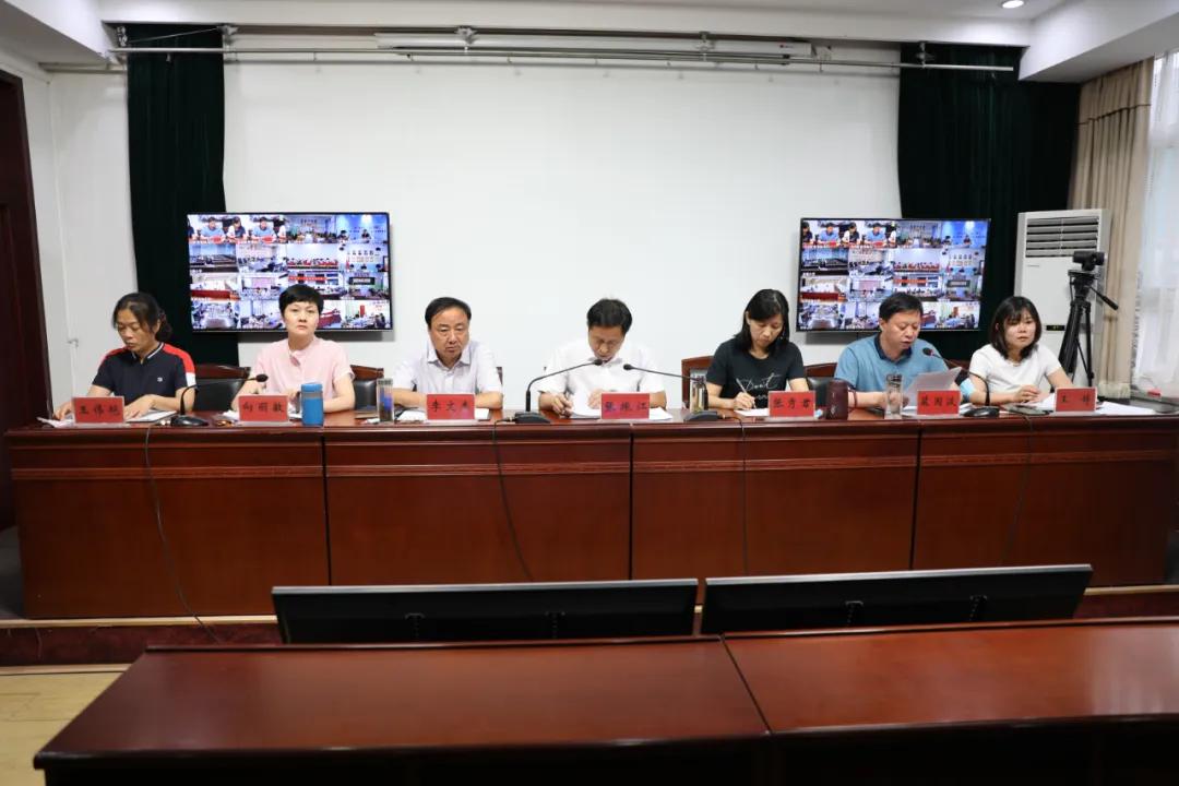最新开学要求，自然美景探索之旅，寻找内心平静之旅